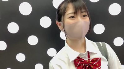Clip sex nữ sinh bán thân kiếm tiền để nuôi sống bản thân