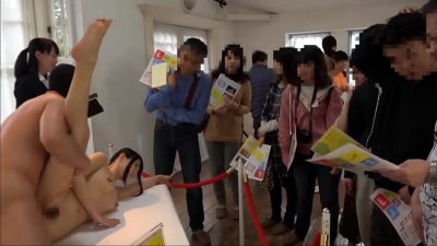 Địt Em Teen Tại Buổi Biểu Diễn Nghệ Thuật Nơi Công Cộng